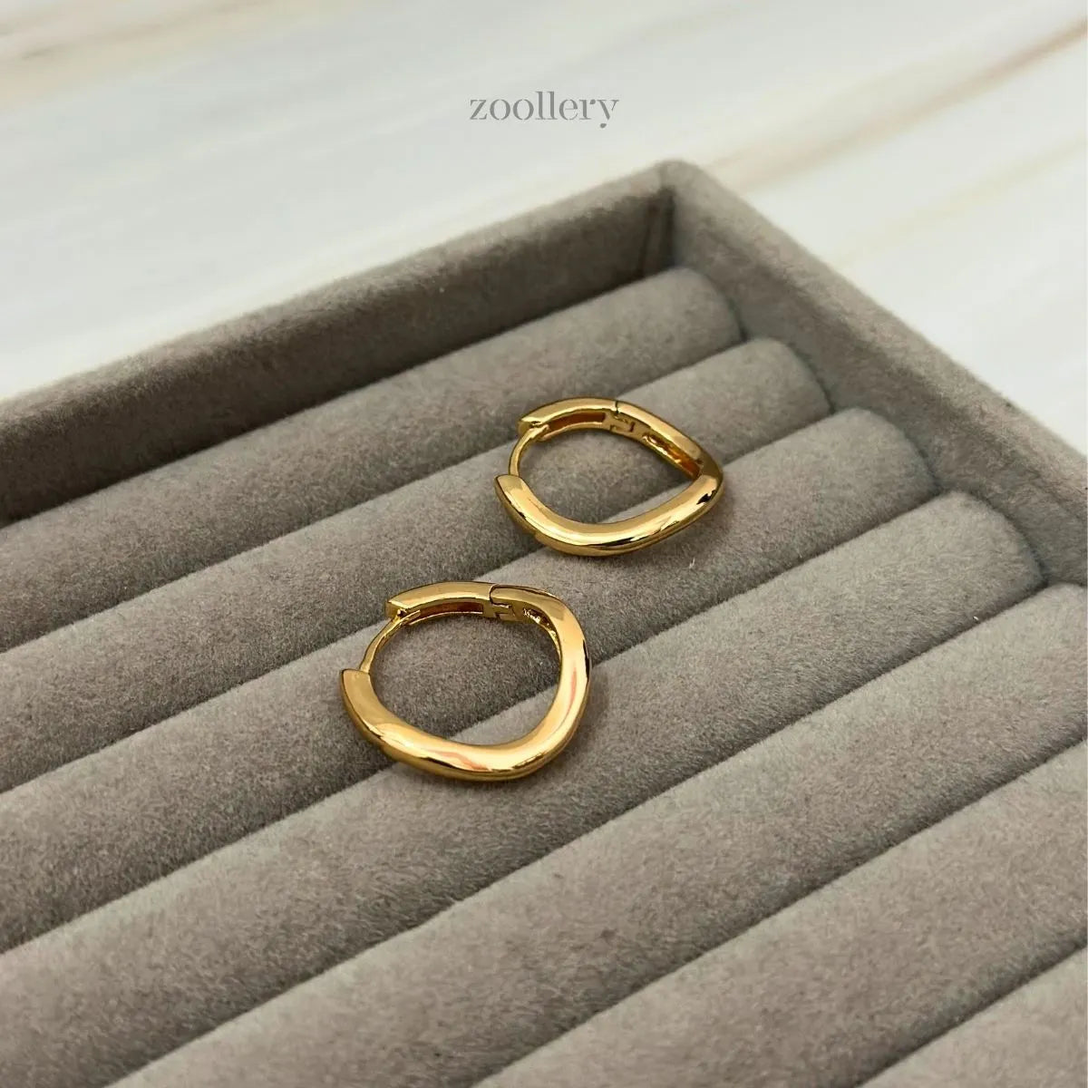 Blushbend Hoops (Champagne Gold)