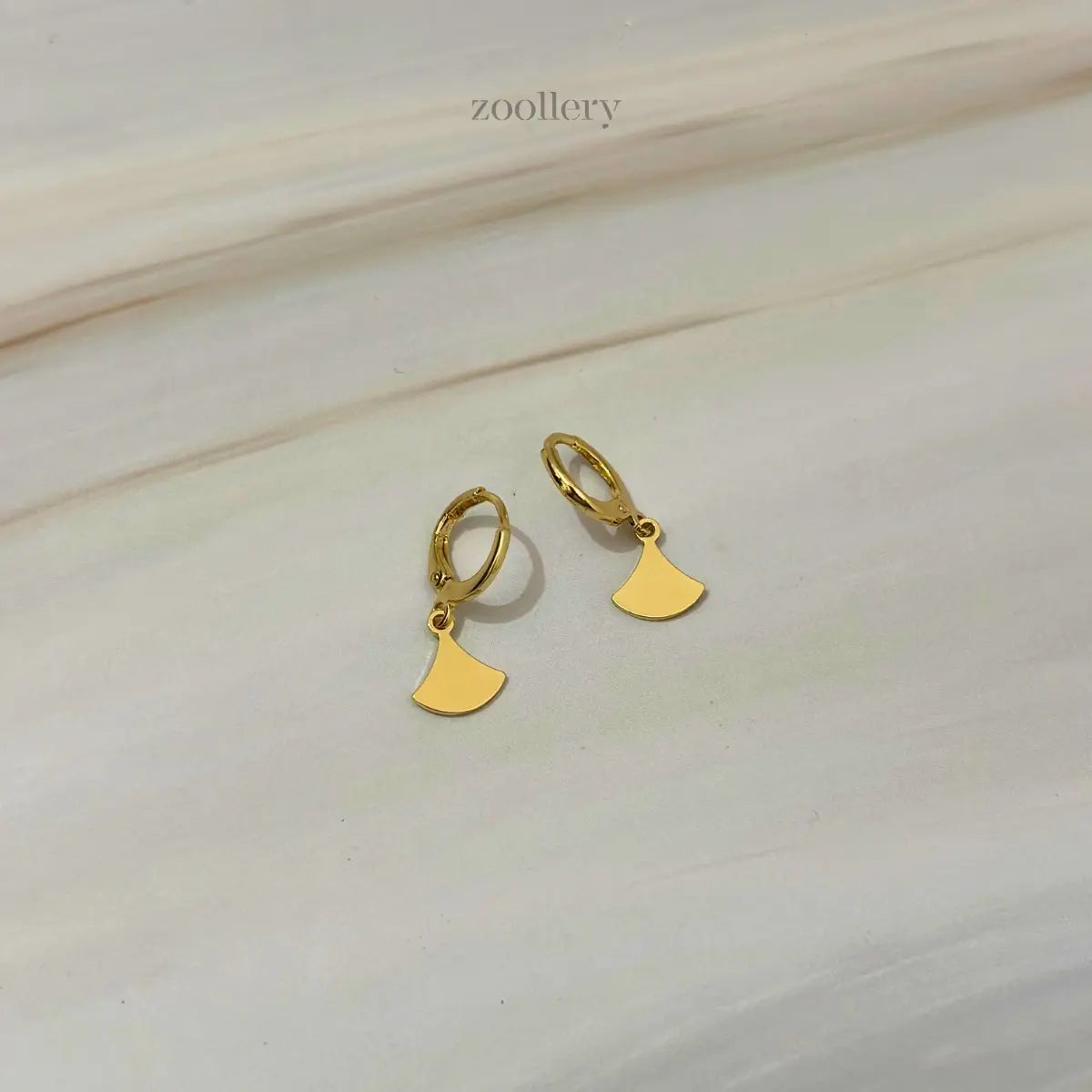 Golden Petal Drops