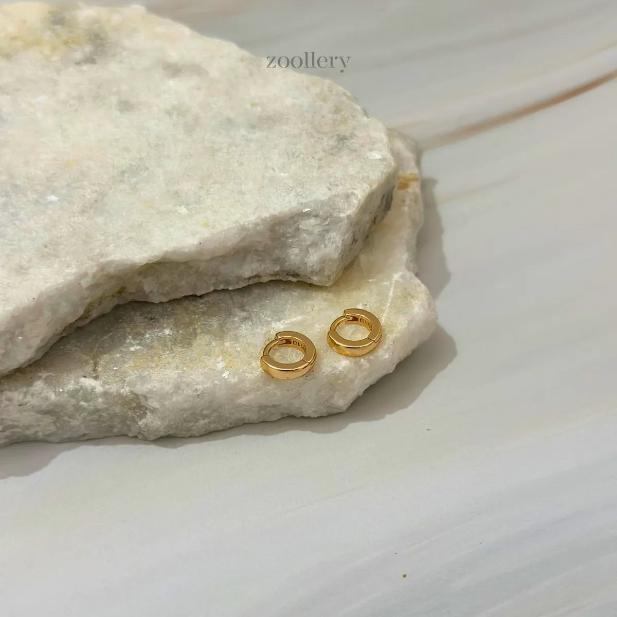 Tiny Orbit (Champagne Gold)
