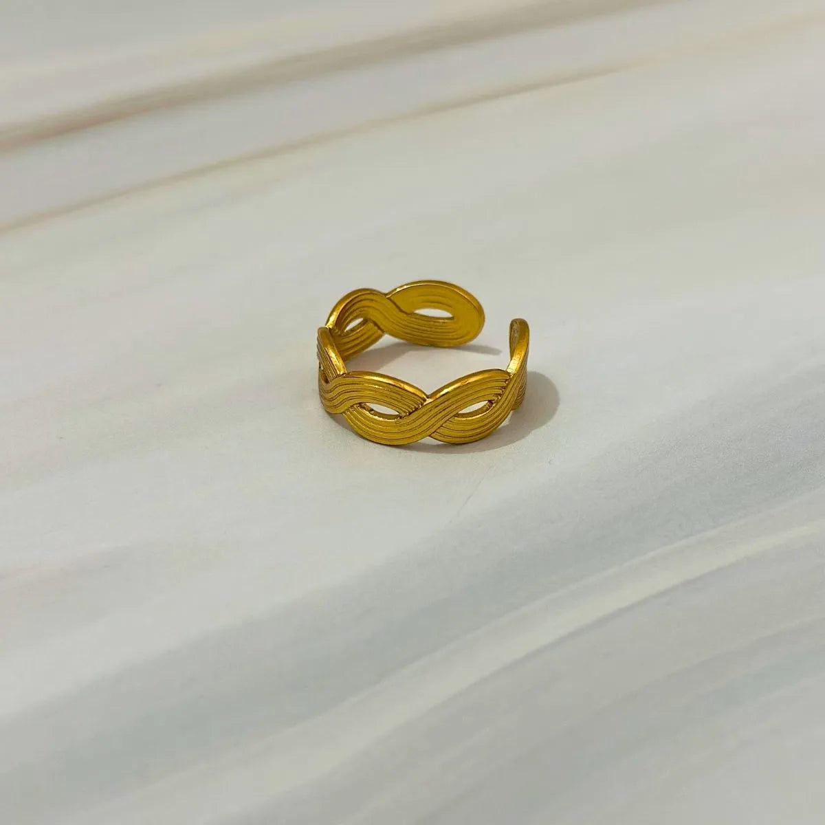 Solin Weave Ring