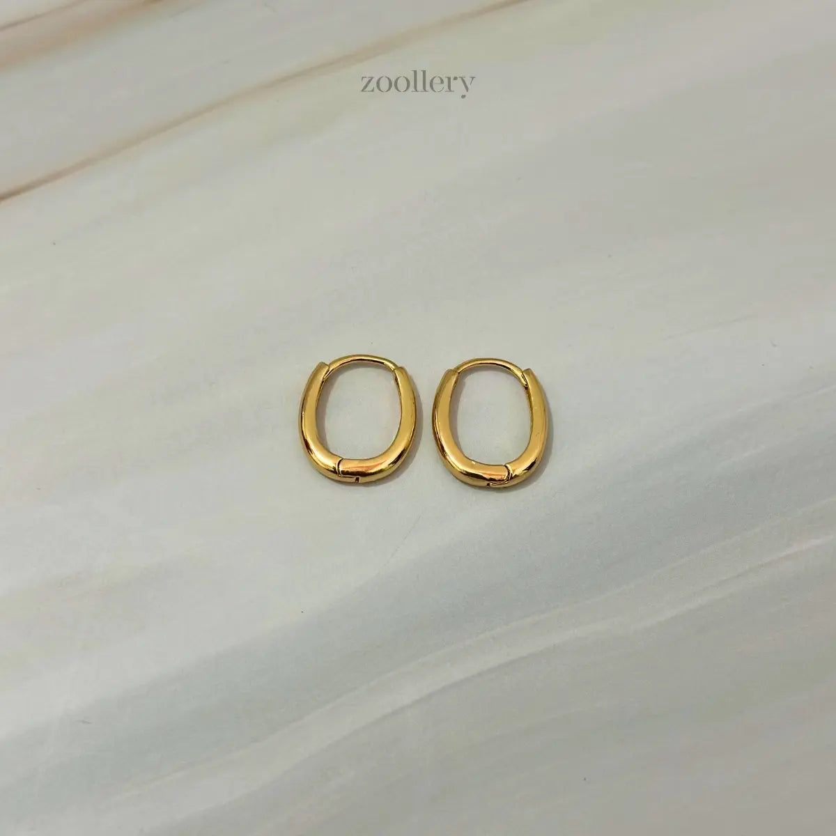 Sleek Oval Hoops
