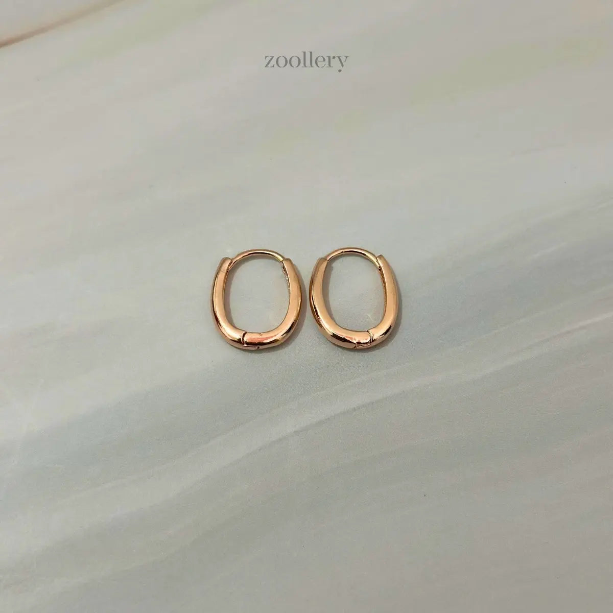 Sleek Oval Hoops