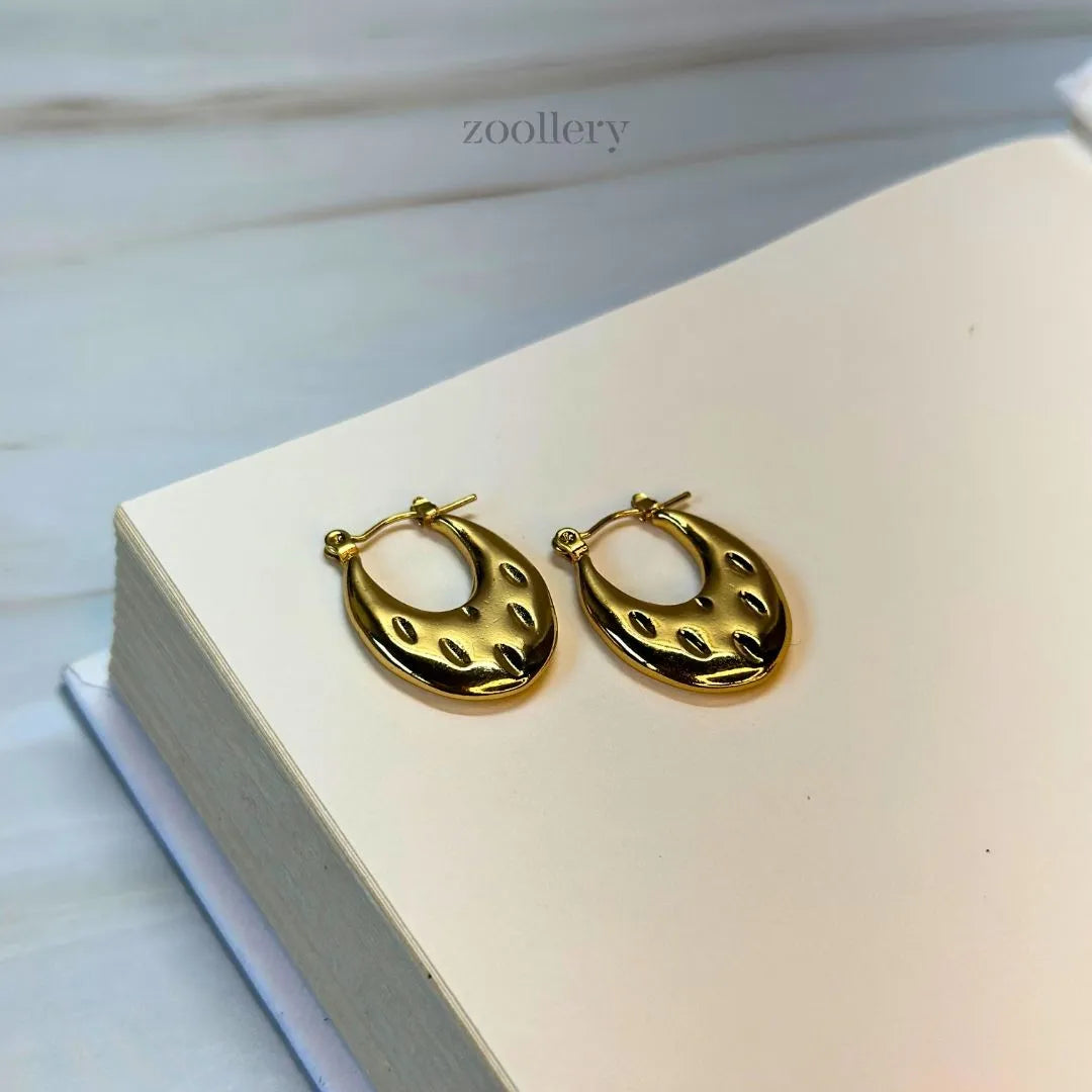 Flat Berry Hoops