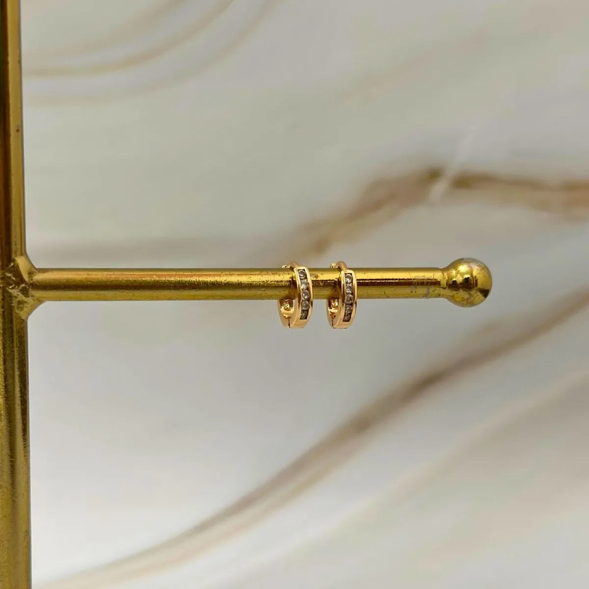 Shine Bar Hoops (Champagne Gold)