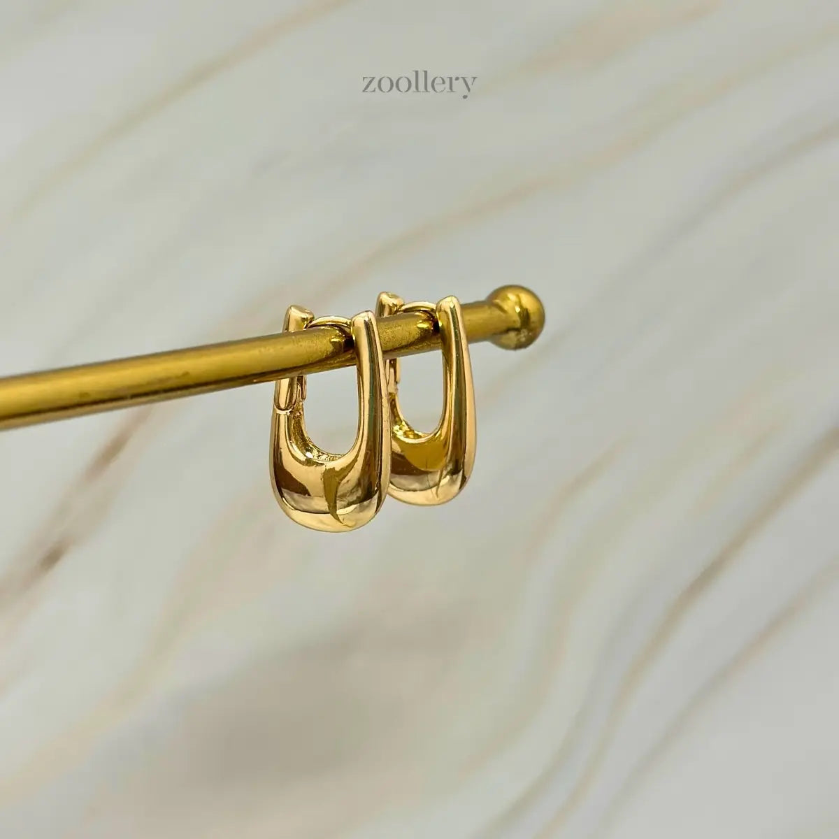 Polished Curve Loop