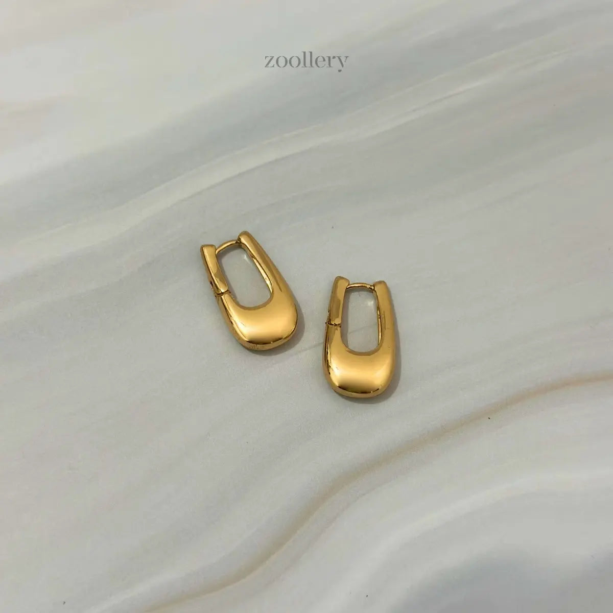 Polished Curve Loop