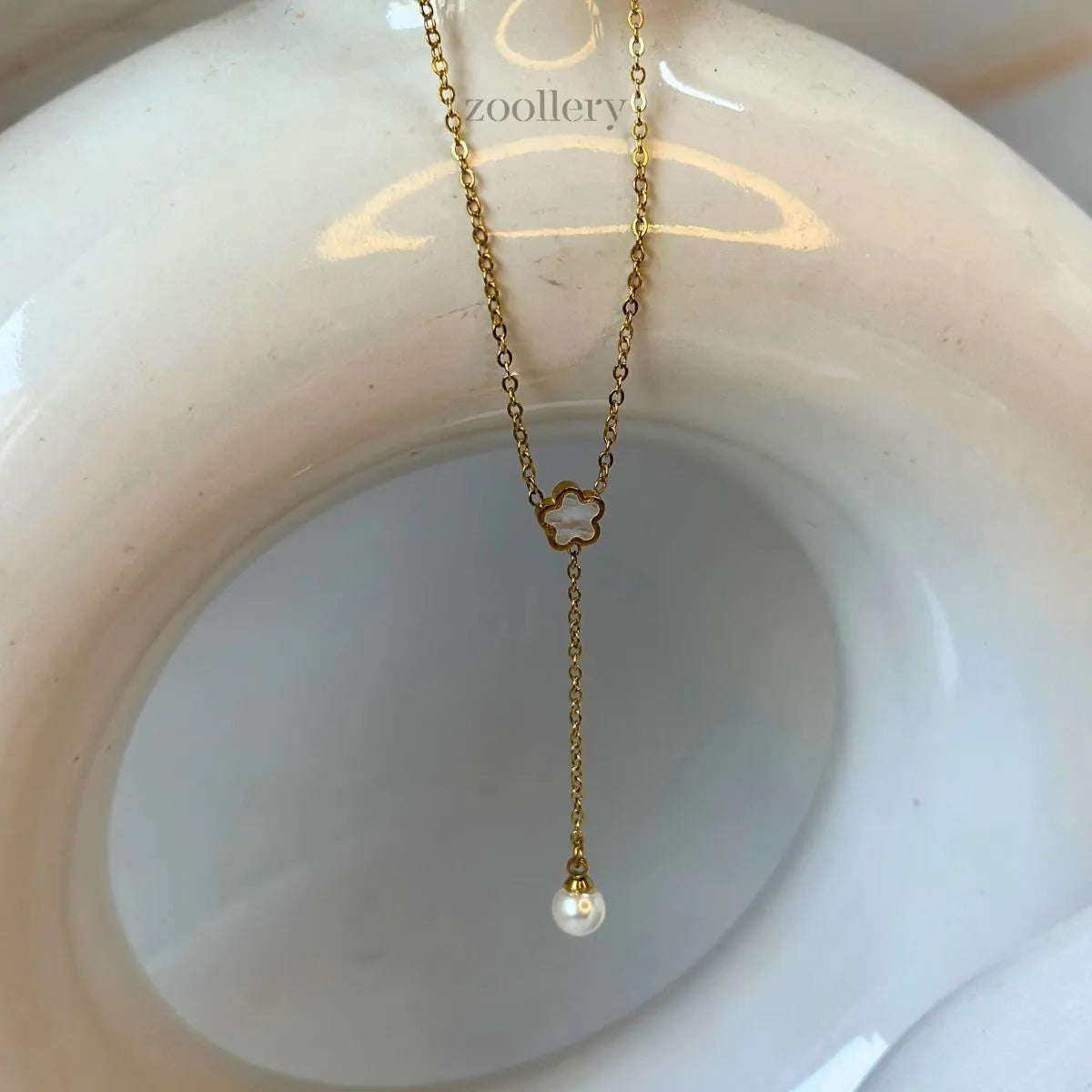 Bloom Lariat Necklace