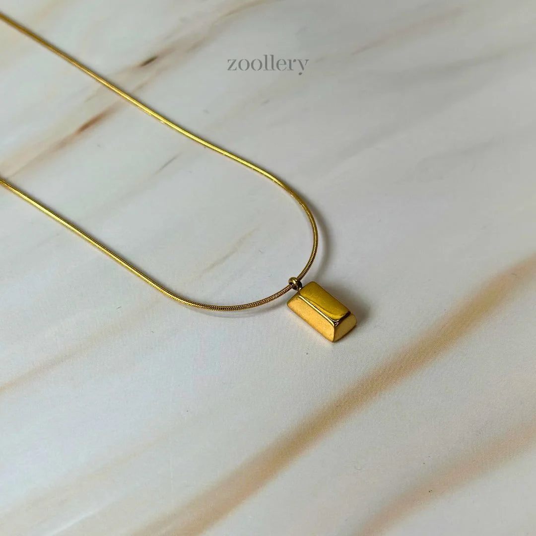 Gold Bar Necklace