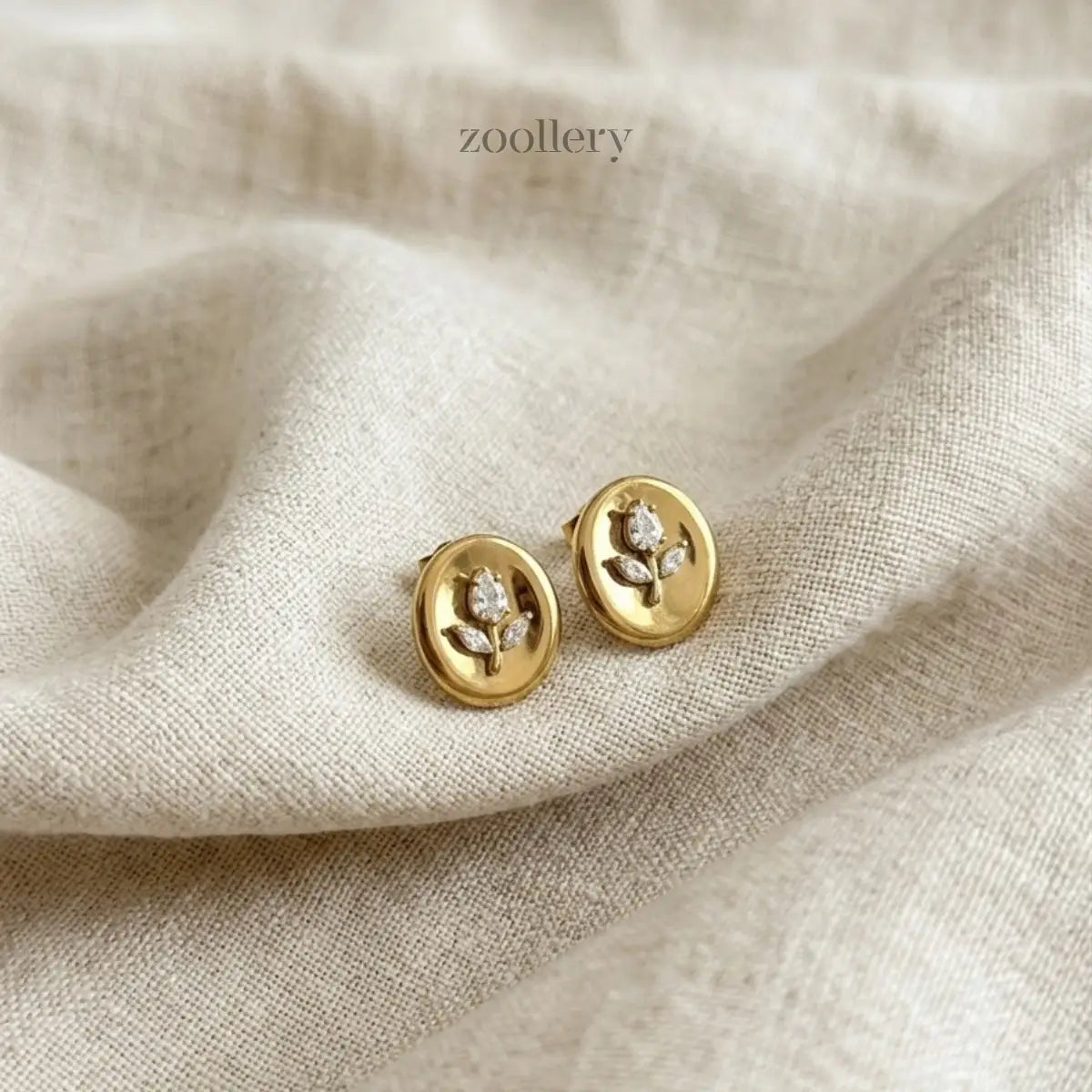 Daisy Muse Studs