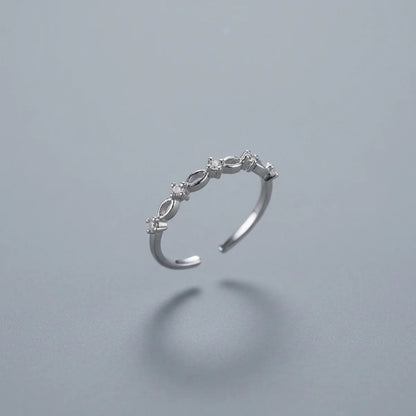 Petal Loop Ring