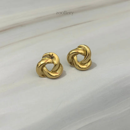 Luxe Twist Studs