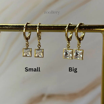 Crystal Dangle Earrings (Gold)