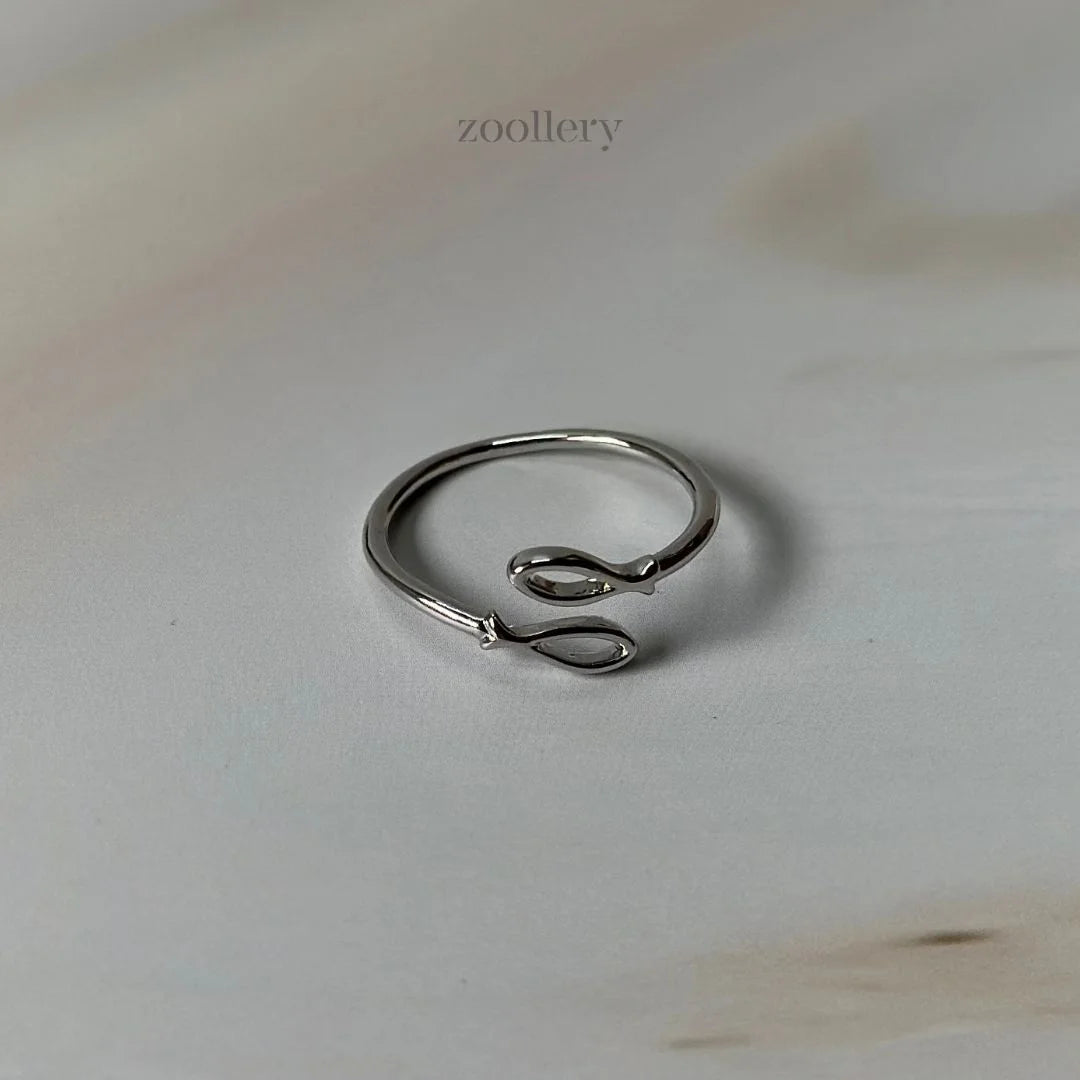 Fin Loop Ring