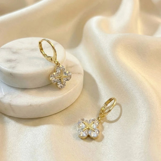 BlumeLite Earrings (Gold)