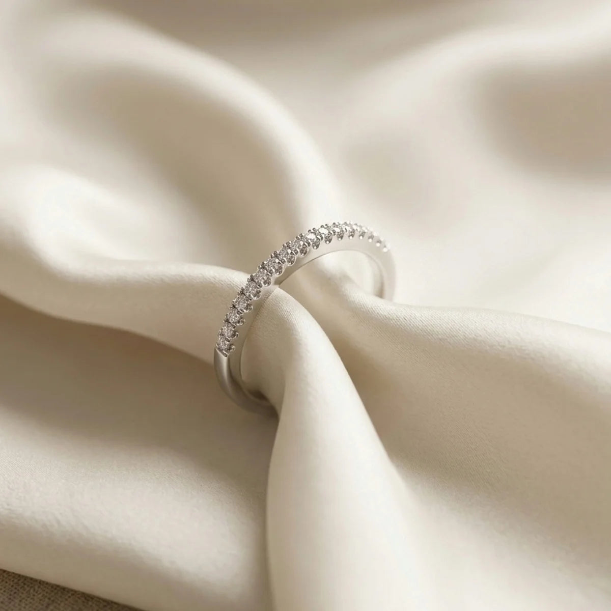 Dainty Shine Ring