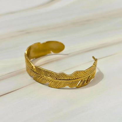 Lustre Feather Cuff