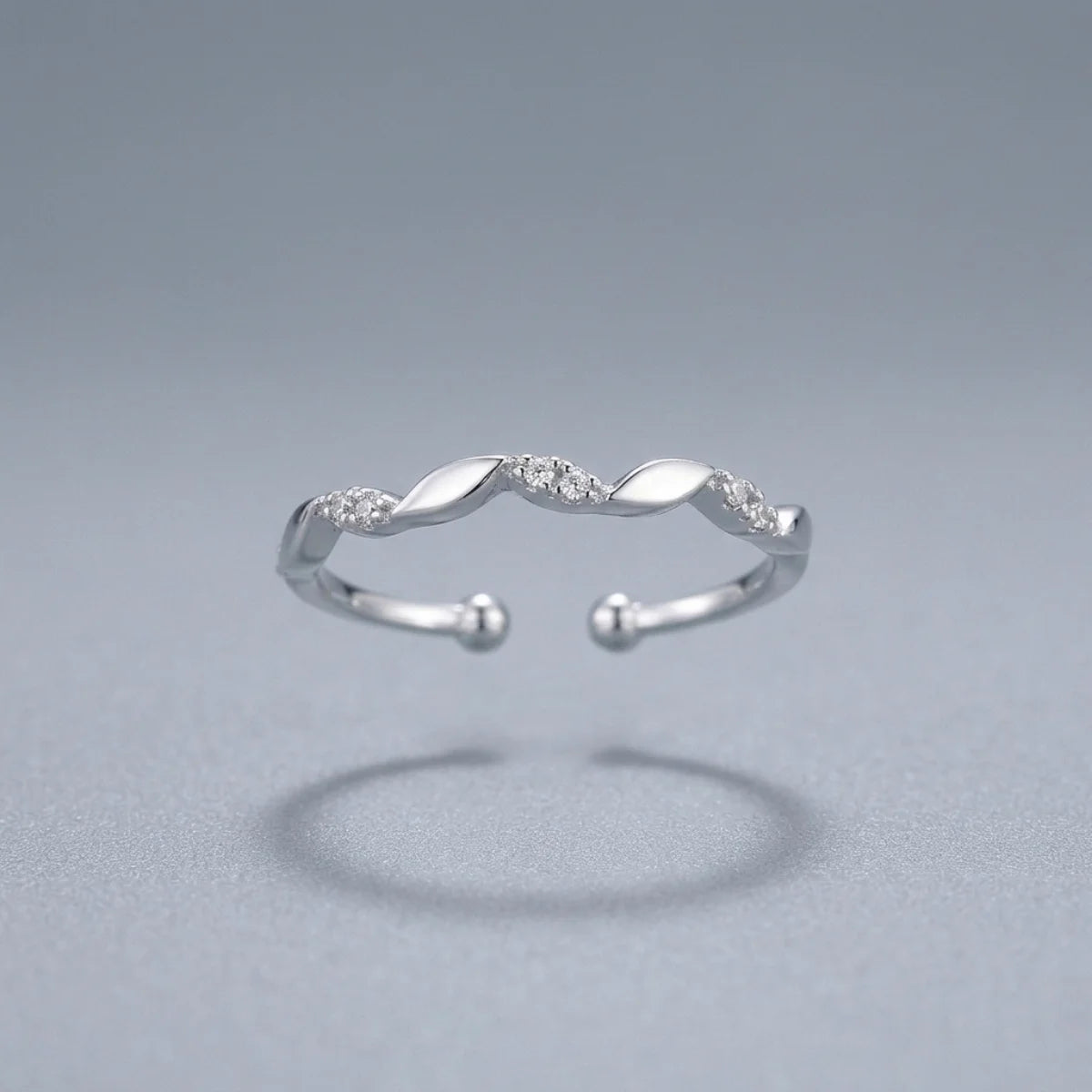 Eterna Zig Zag Ring