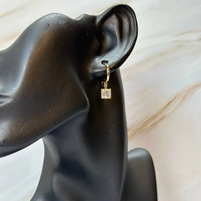 Crystal Dangle Earrings (Gold)