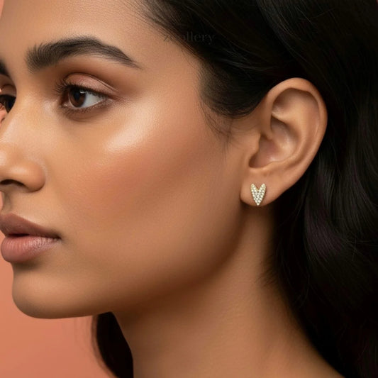 Dainty Heartbeam Studs