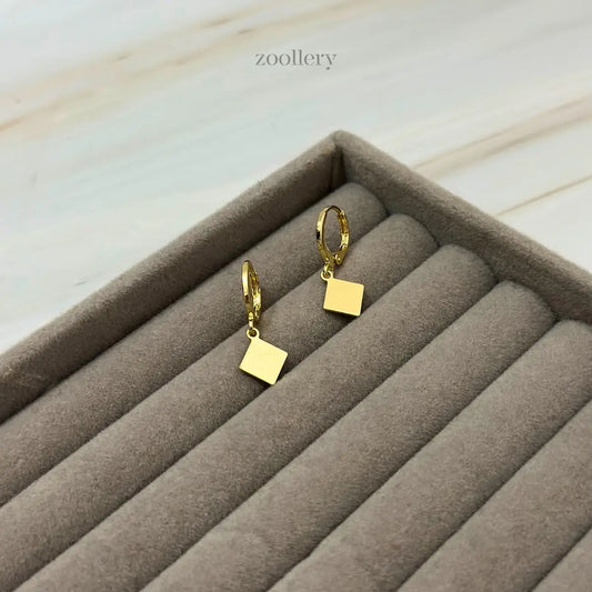 Golden Rhombus Drops