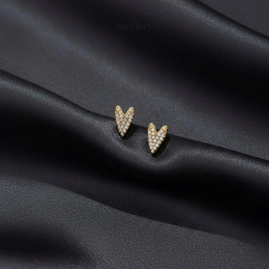 Dainty Heartbeam Studs