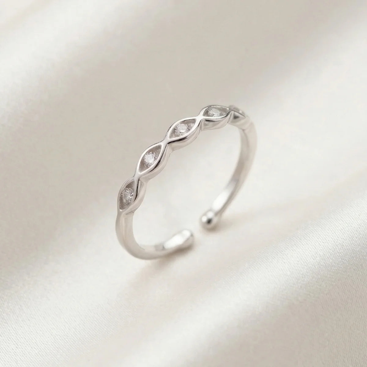 Vine Charm Ring