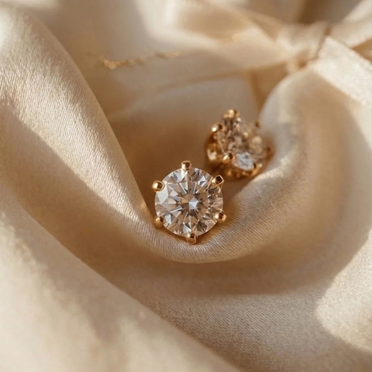 Classic Solitaire Studs