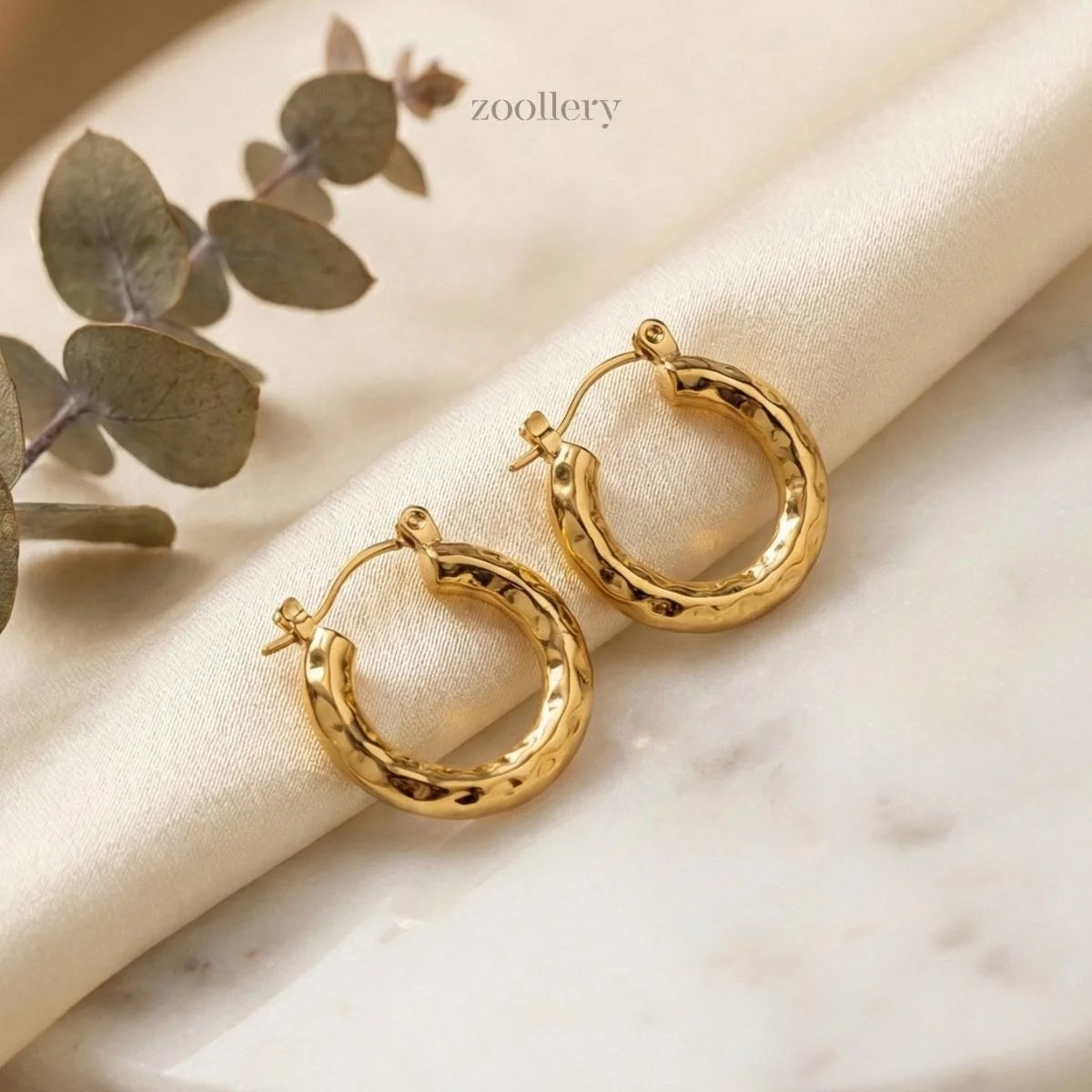 Minimal Mood Hoops