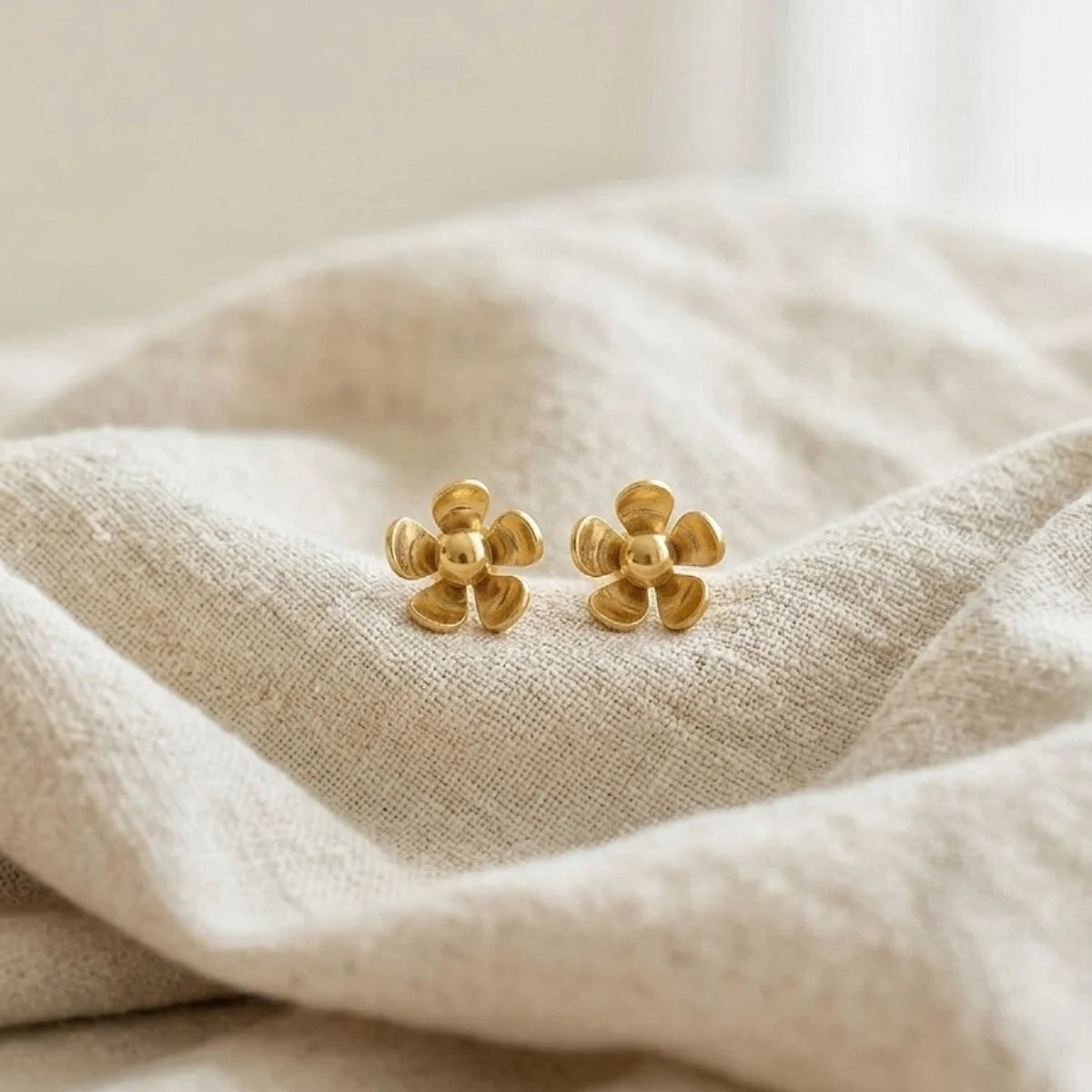 Petal Pop Studs