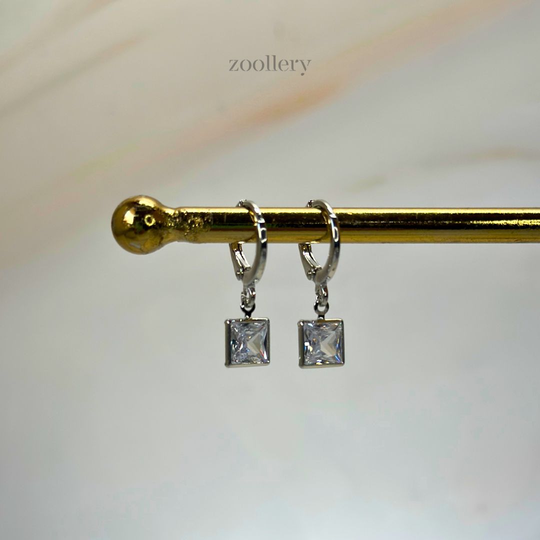 Crystal Dangle Earrings (Silver)