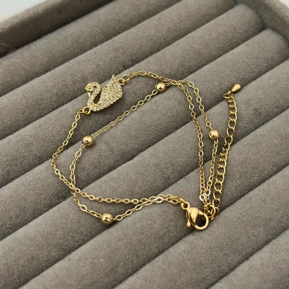 Luma Swan Chain