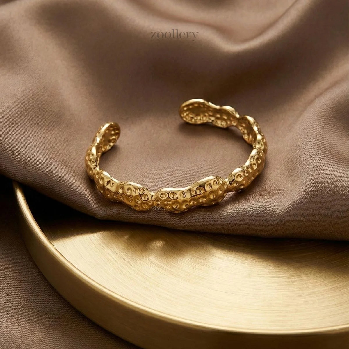 Terra Lux Cuff