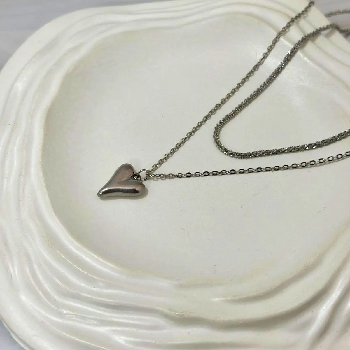 Alora Love Chain