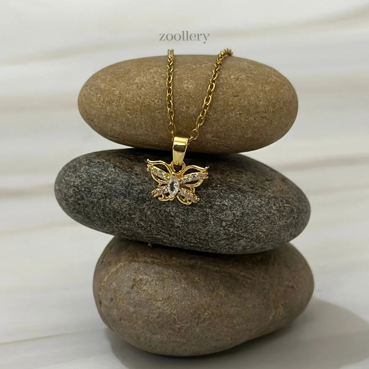 Dainty Wing Necklace