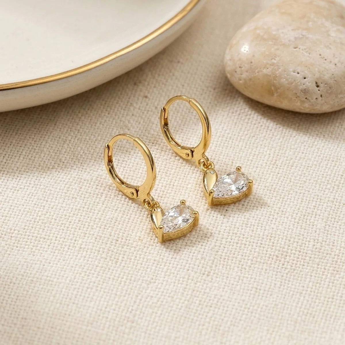 Marquise Glow Drops