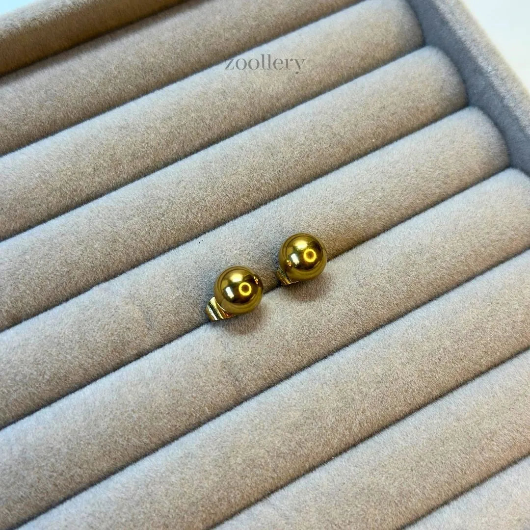 Golden Orbit Studs