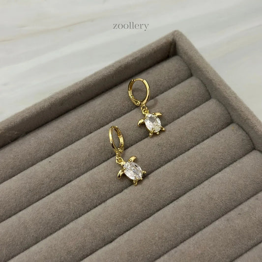 Turtle Shine Earrings (Gold)