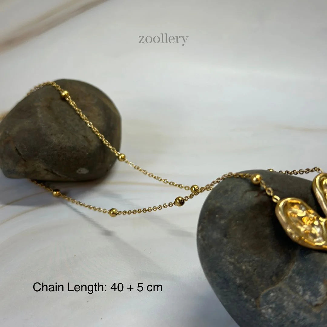 Sculpted Heart Necklace