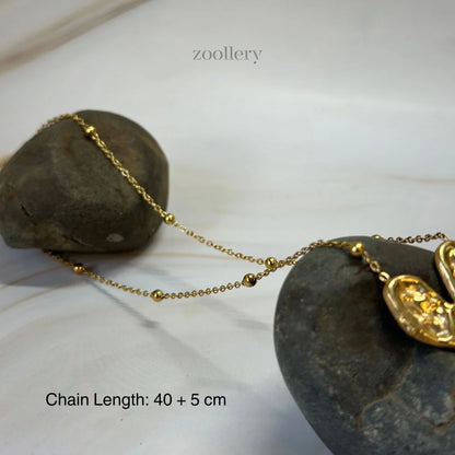Sculpted Heart Necklace