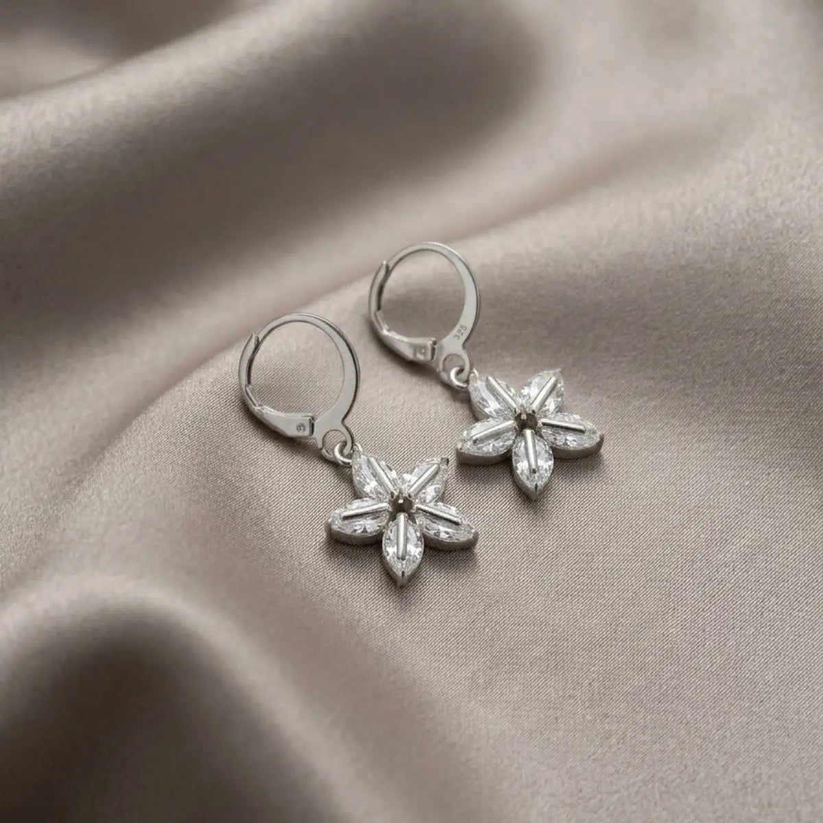 Fleur Crystal Drops (Silver)