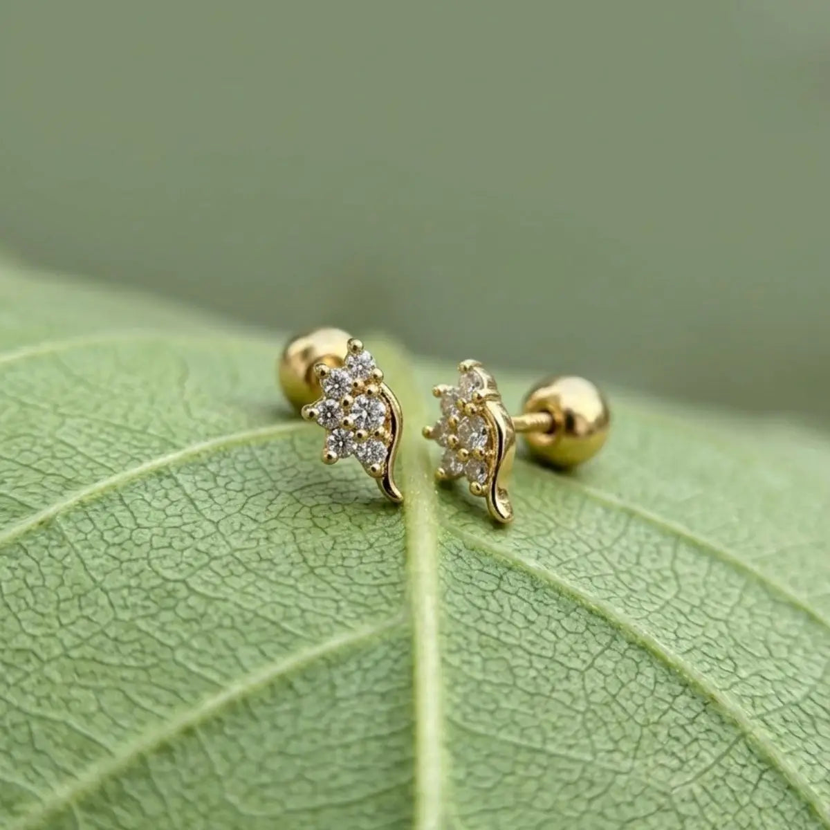 Fleur Charm Piercing