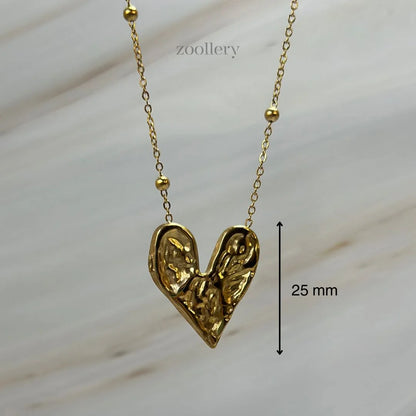 Sculpted Heart Necklace