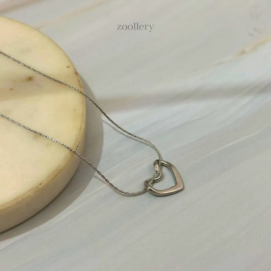 Hollow Heart Necklace (Silver)