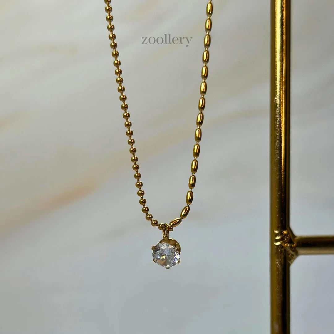 Solitaire Luxe Necklace