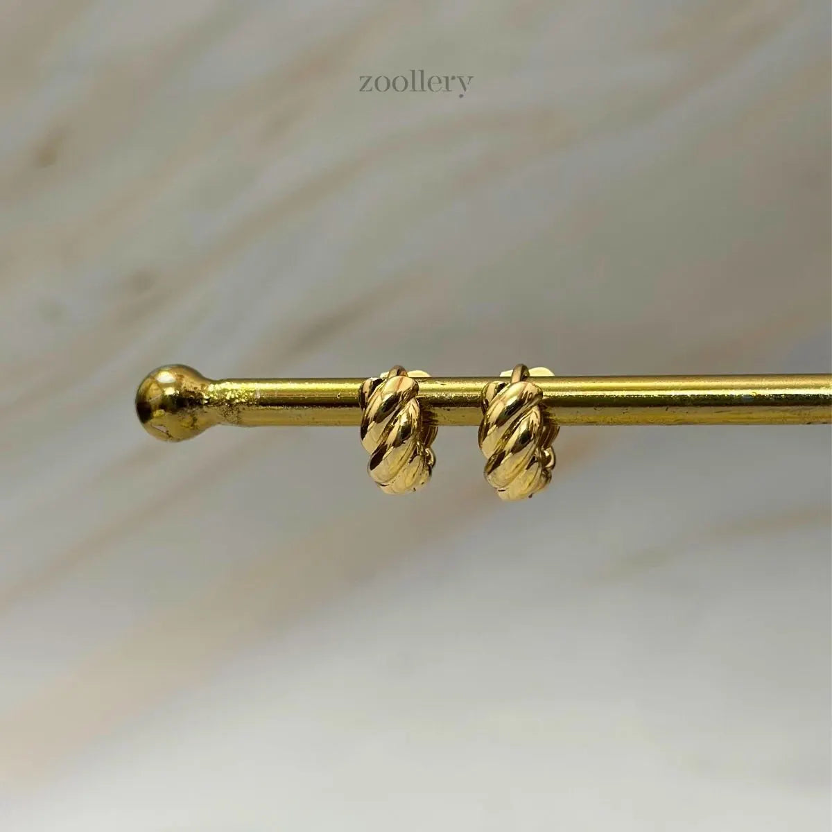 Curly Muse Hoops (Gold)