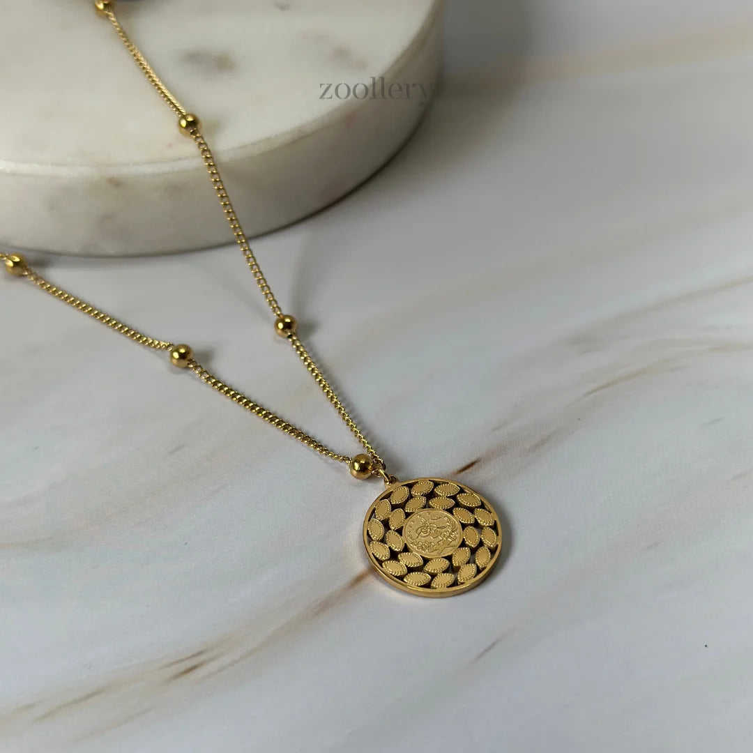 14K Golden Leaf Medallion Necklace