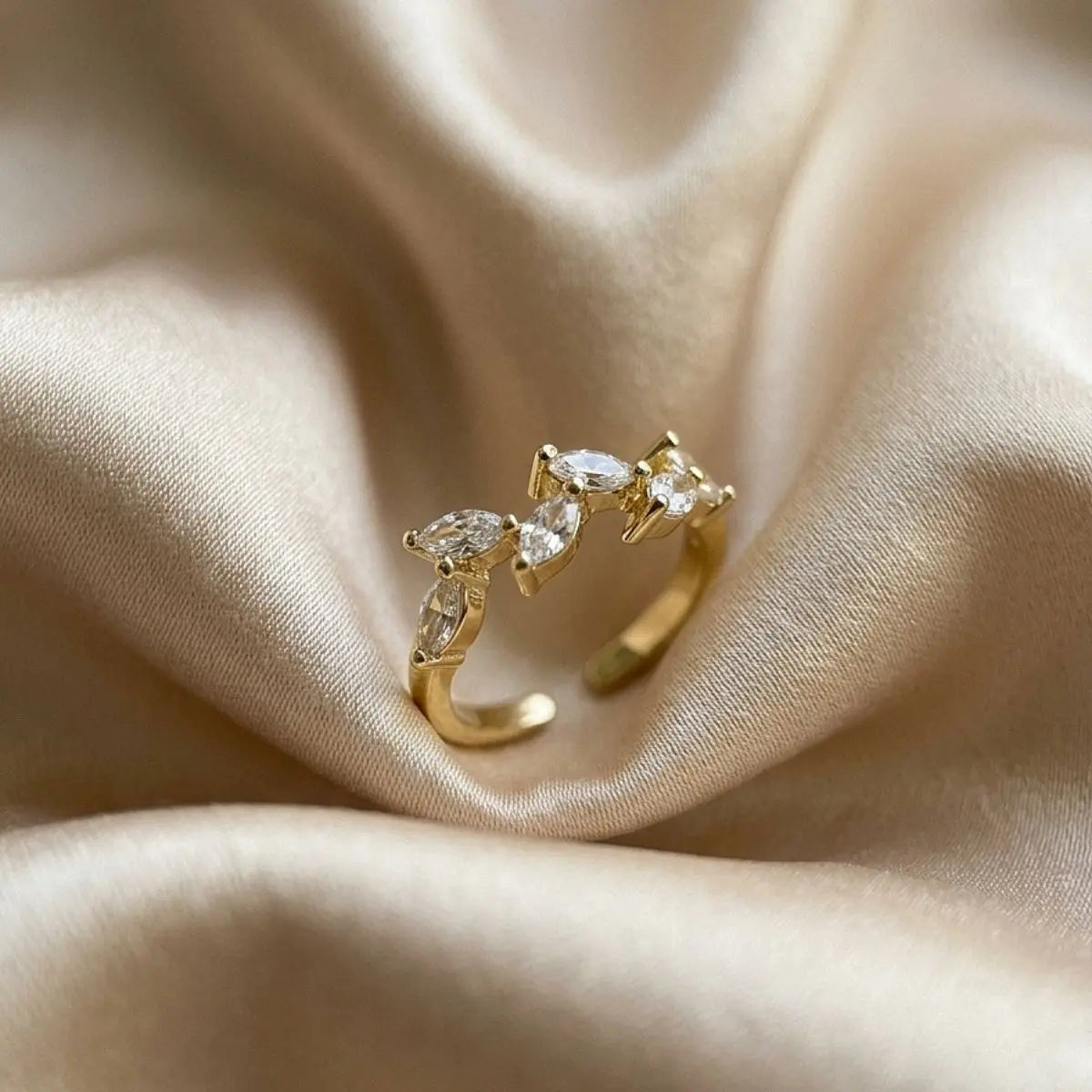 Petal Glow Ring