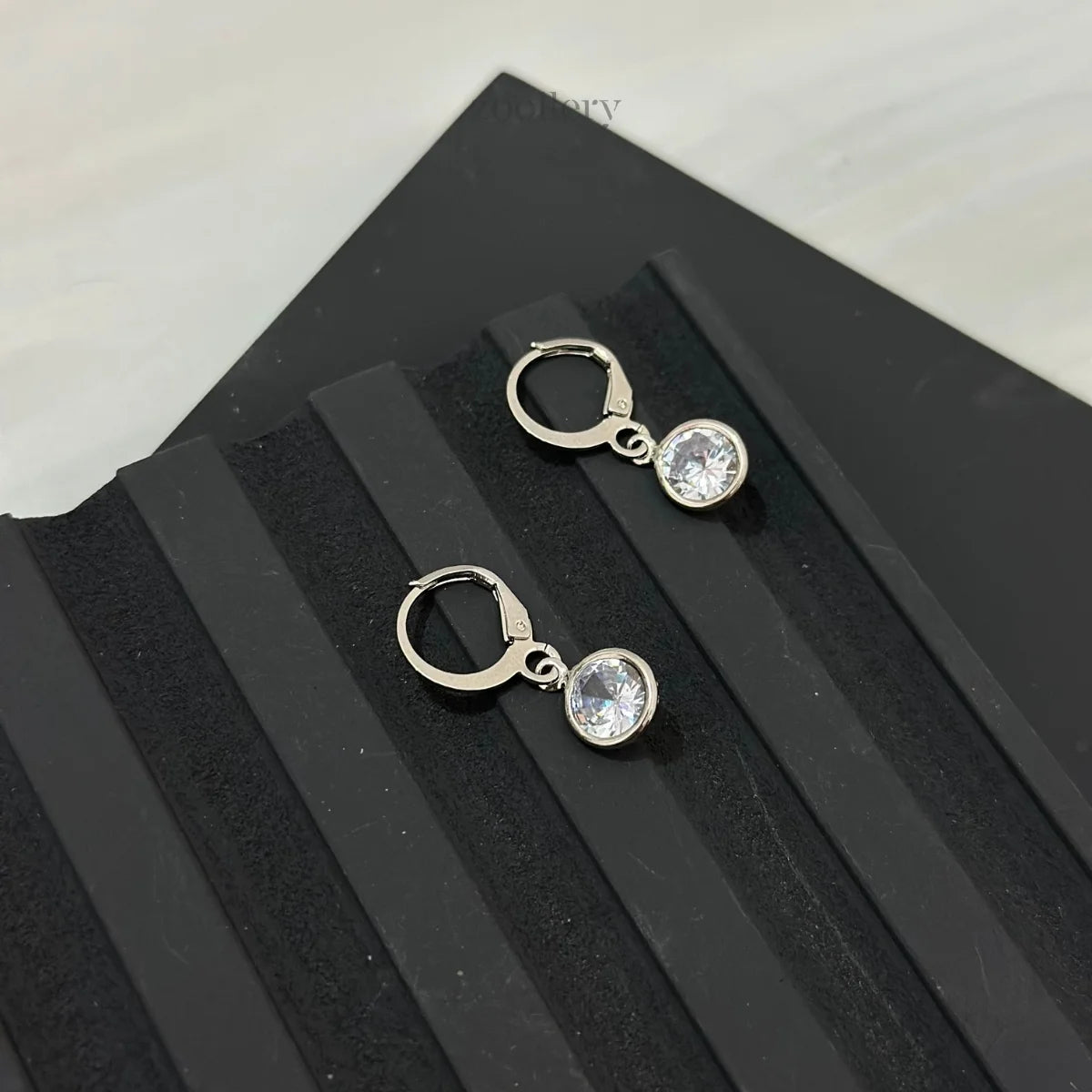 Halo Dangle (Silver)