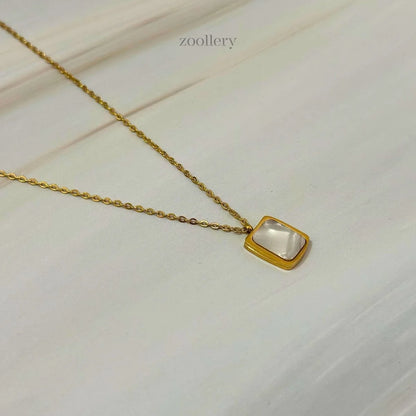 Ivory Frame Necklace