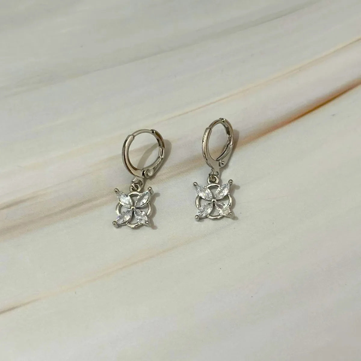 Dainty Petal Drops